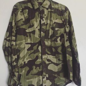 Camouflage button up
